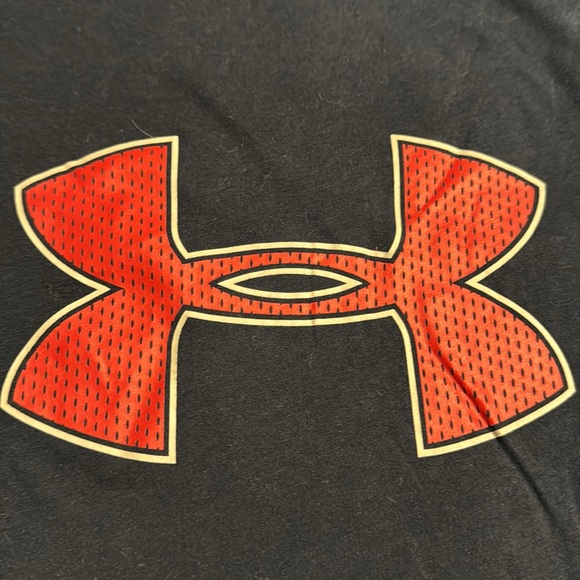 Under Armour, blue with red T-shirt size XXL. - Picture 2 of 4